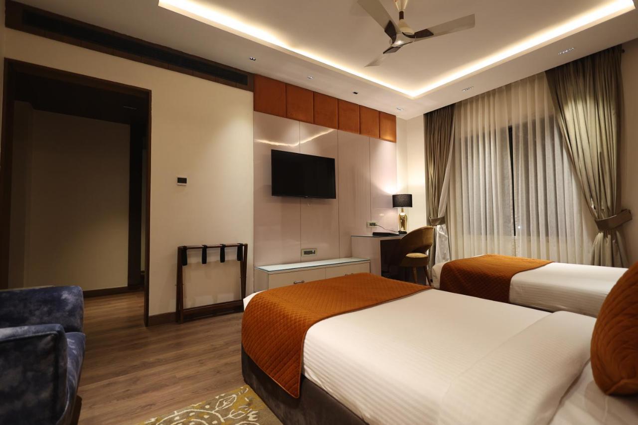 The Ramayana Hotel, Ayodhya Eksteriør bilde