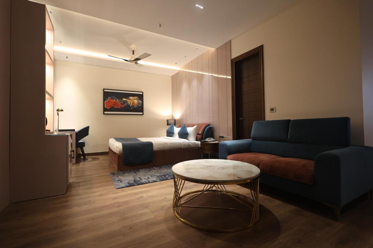 The Ramayana Hotel, Ayodhya Eksteriør bilde