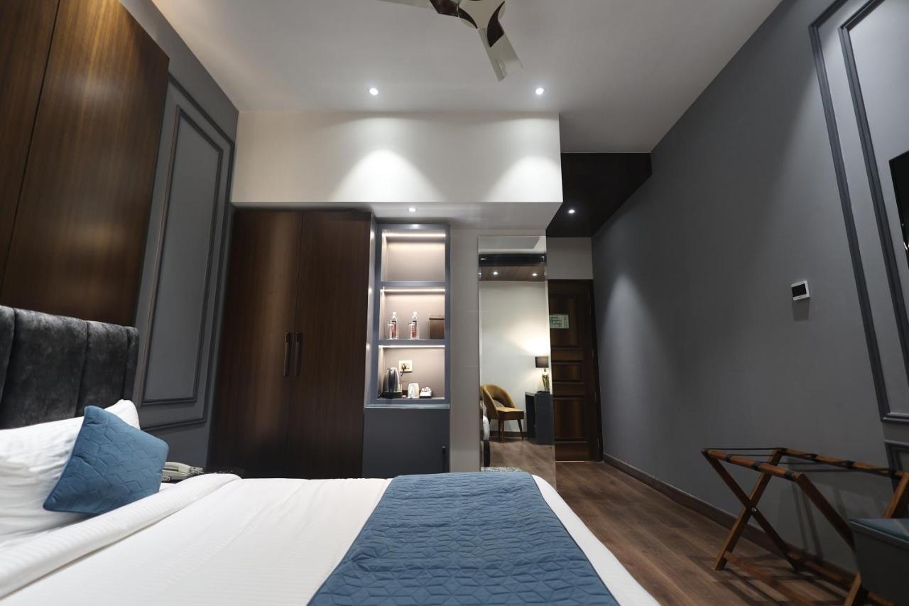 The Ramayana Hotel, Ayodhya Eksteriør bilde