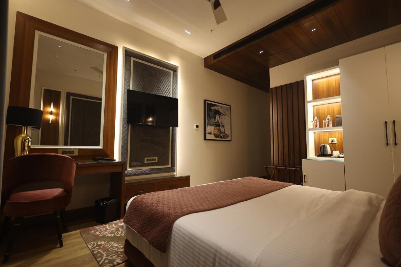The Ramayana Hotel, Ayodhya Eksteriør bilde
