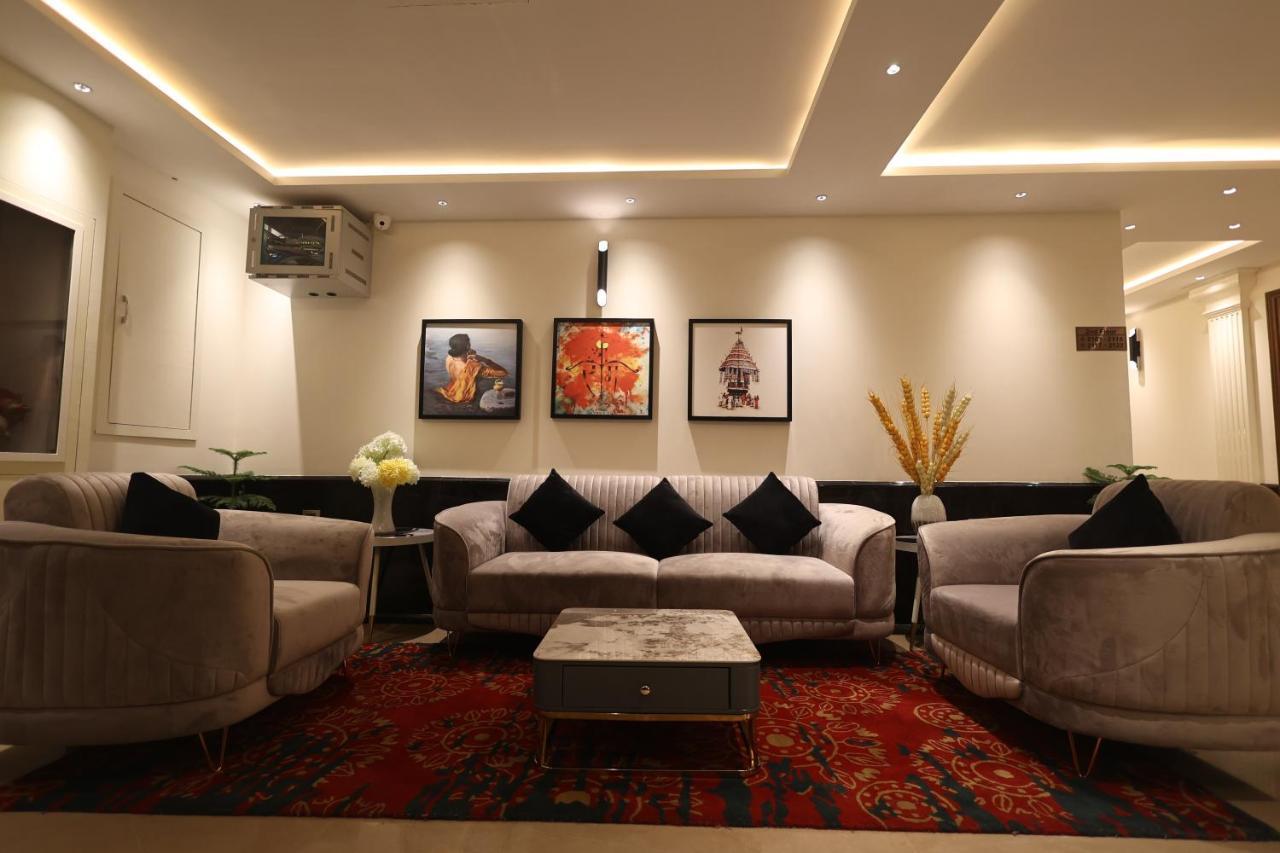 The Ramayana Hotel, Ayodhya Eksteriør bilde