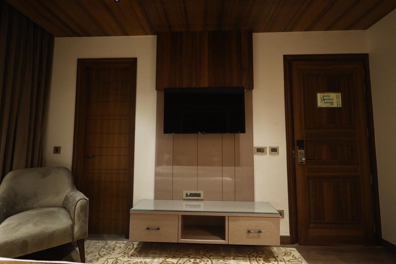The Ramayana Hotel, Ayodhya Eksteriør bilde