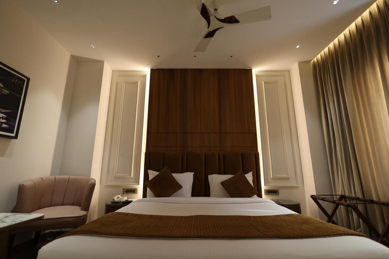 The Ramayana Hotel, Ayodhya Eksteriør bilde