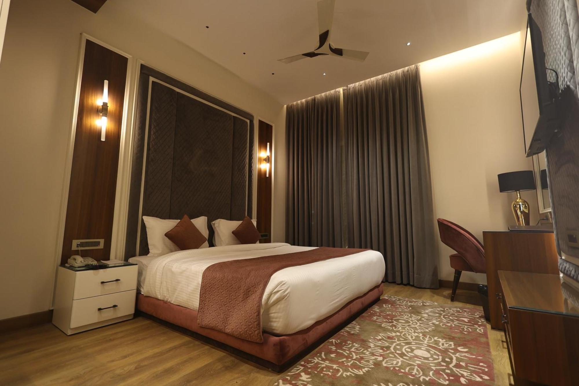The Ramayana Hotel, Ayodhya Eksteriør bilde