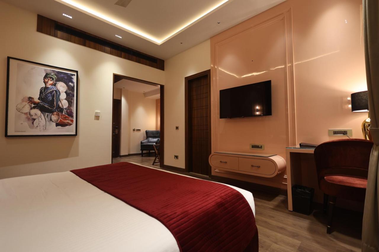 The Ramayana Hotel, Ayodhya Eksteriør bilde