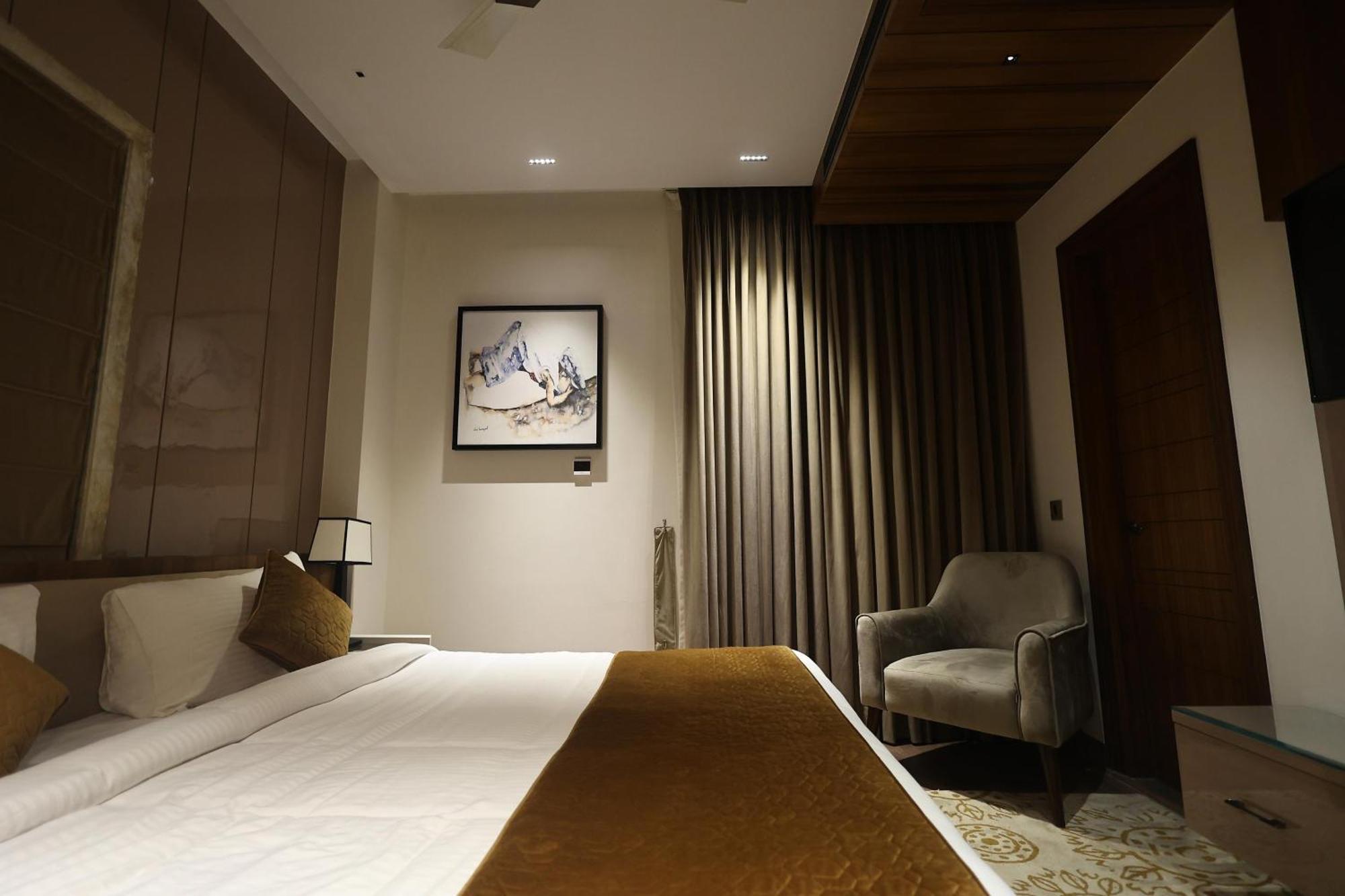 The Ramayana Hotel, Ayodhya Eksteriør bilde
